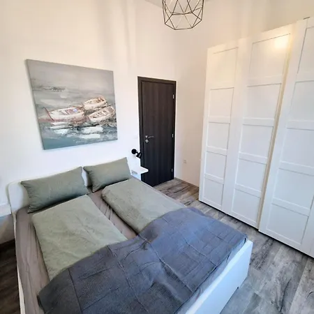 Апартаменты Holiday Apartment Пула